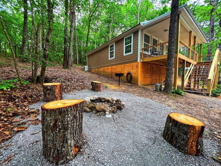 Coyote Cabin At Woodland Retreat At Desoto Beside Desoto State Park Fort Payne Ngoại thất bức ảnh